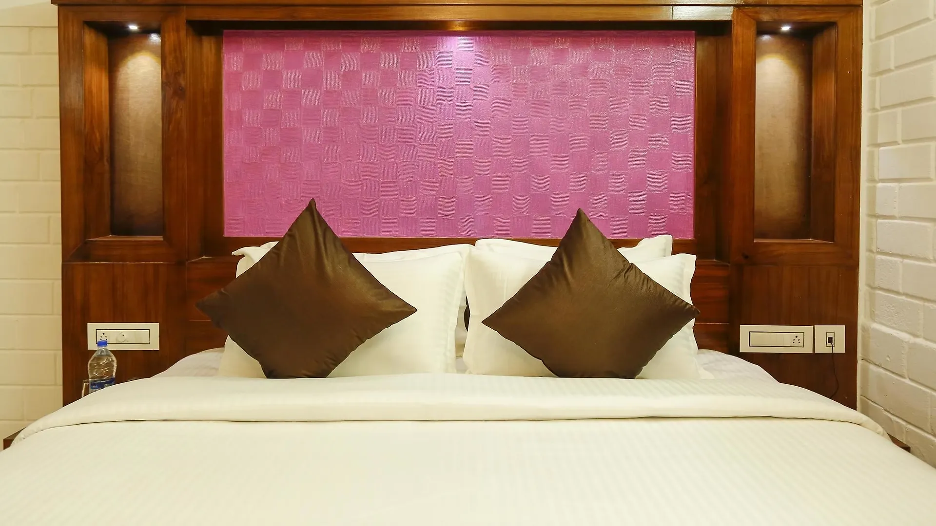 ホテル Oyo 7966 Pallivasal ムンナル